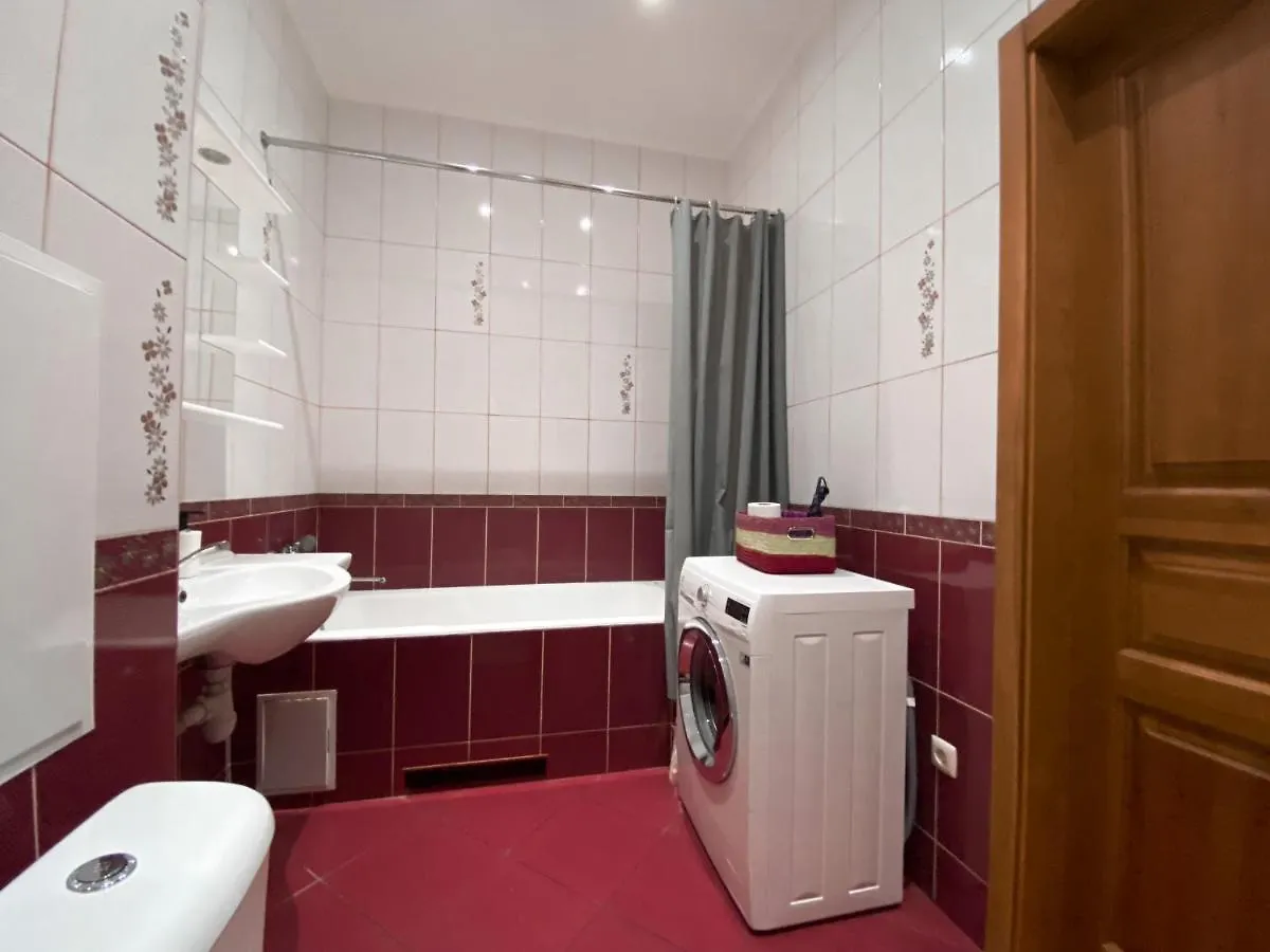 Чарівна, Простора Квартира В 2Хв Від Мвц, Лівобережна Kyjev Apartmán